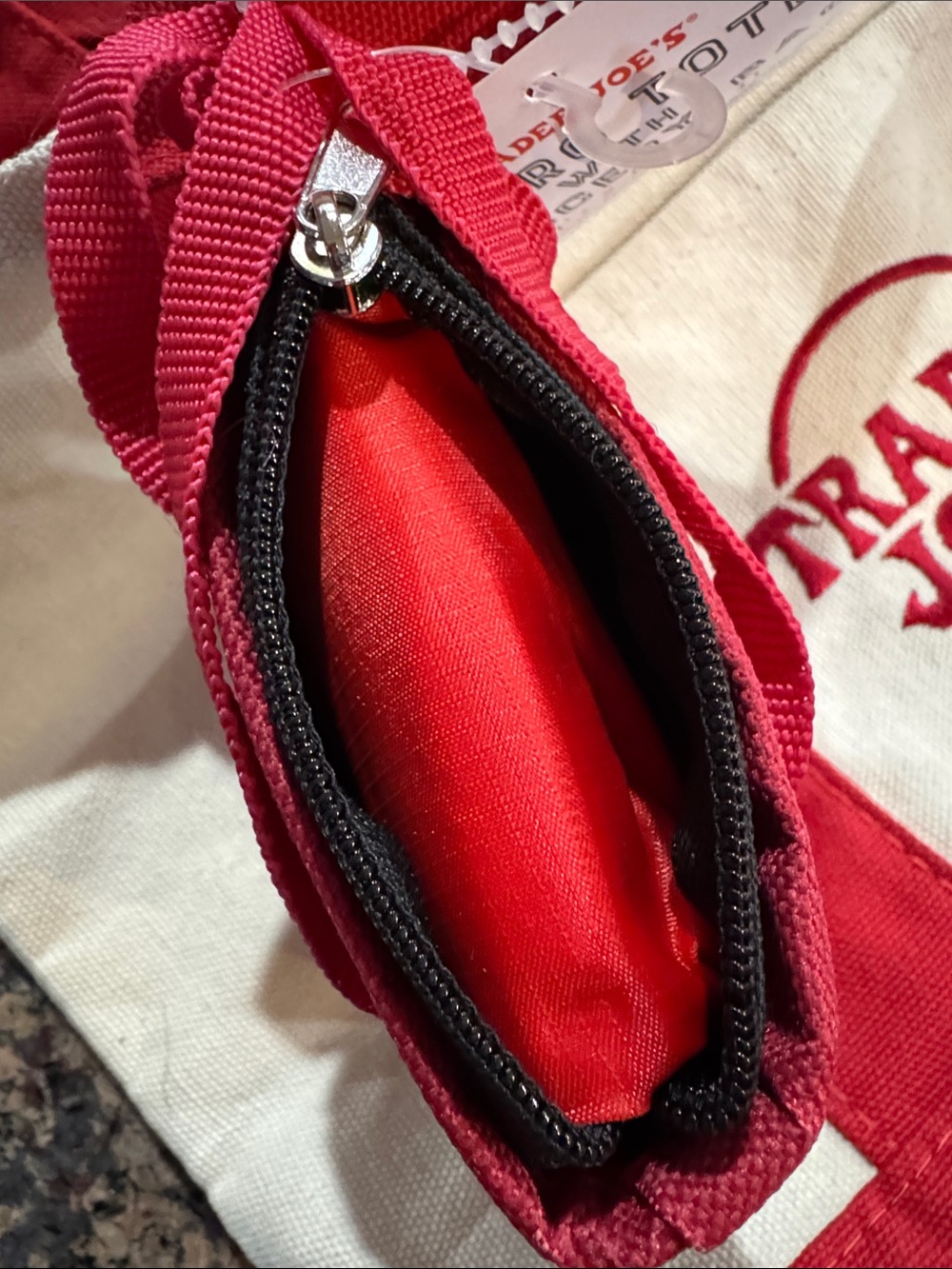 Trader Joe’s New NWT Canvas Micro Tote With Grocery Bag 2-in-1 - Picture 5 of 6